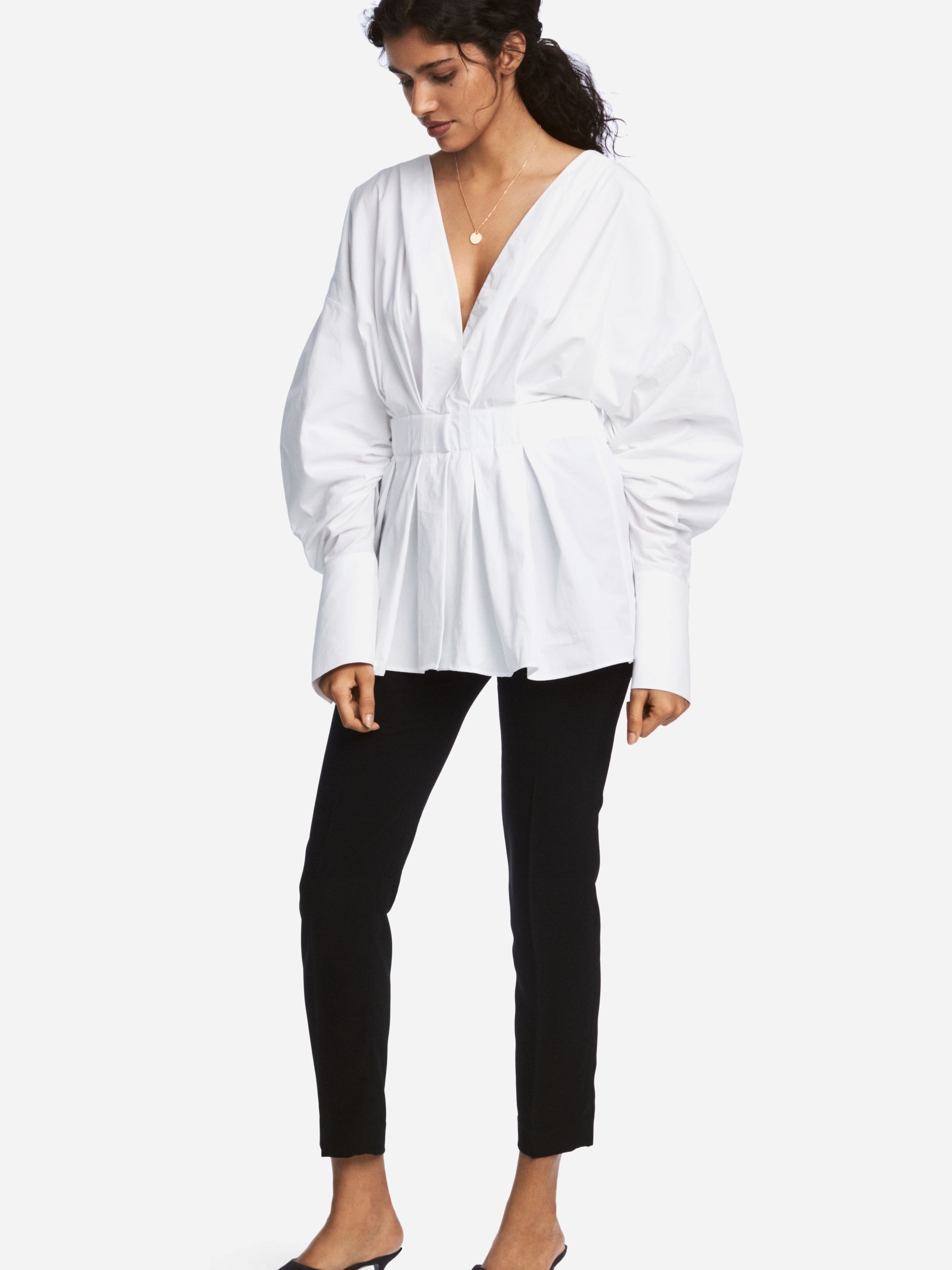 

Брюки H&M XAZ159277LLKP  Черные, Брюки H&M XAZ159277LLKP 40 Черные