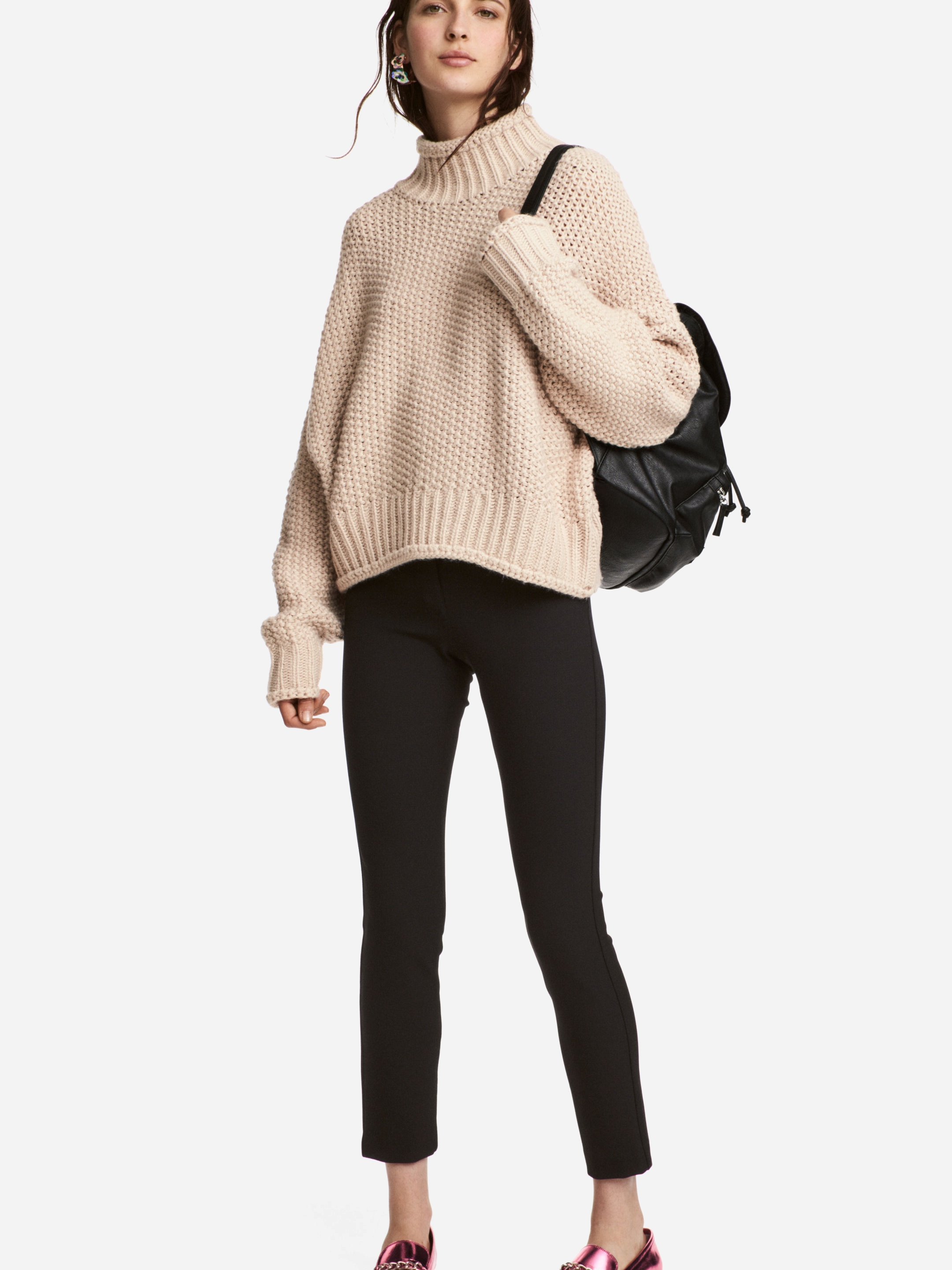 

Брюки H&M XAZ181079EFVB  Черные, Брюки H&M XAZ181079EFVB 32 Черные