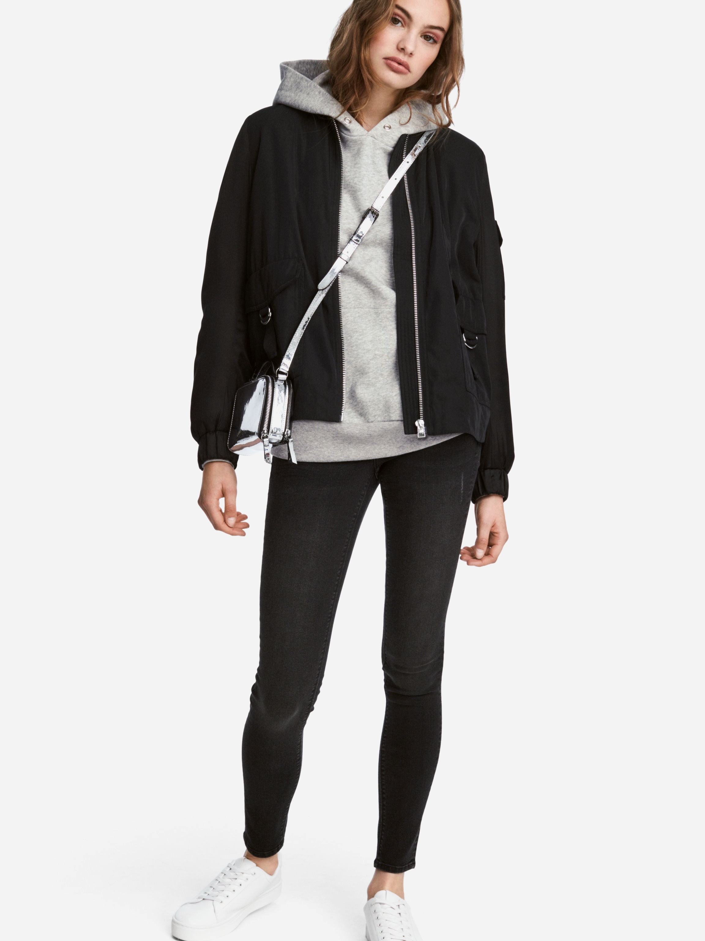 

Джинсы H&M Divided XAZ160454GNGD  Черные, Джинсы H&M Divided XAZ160454GNGD 36 Черные