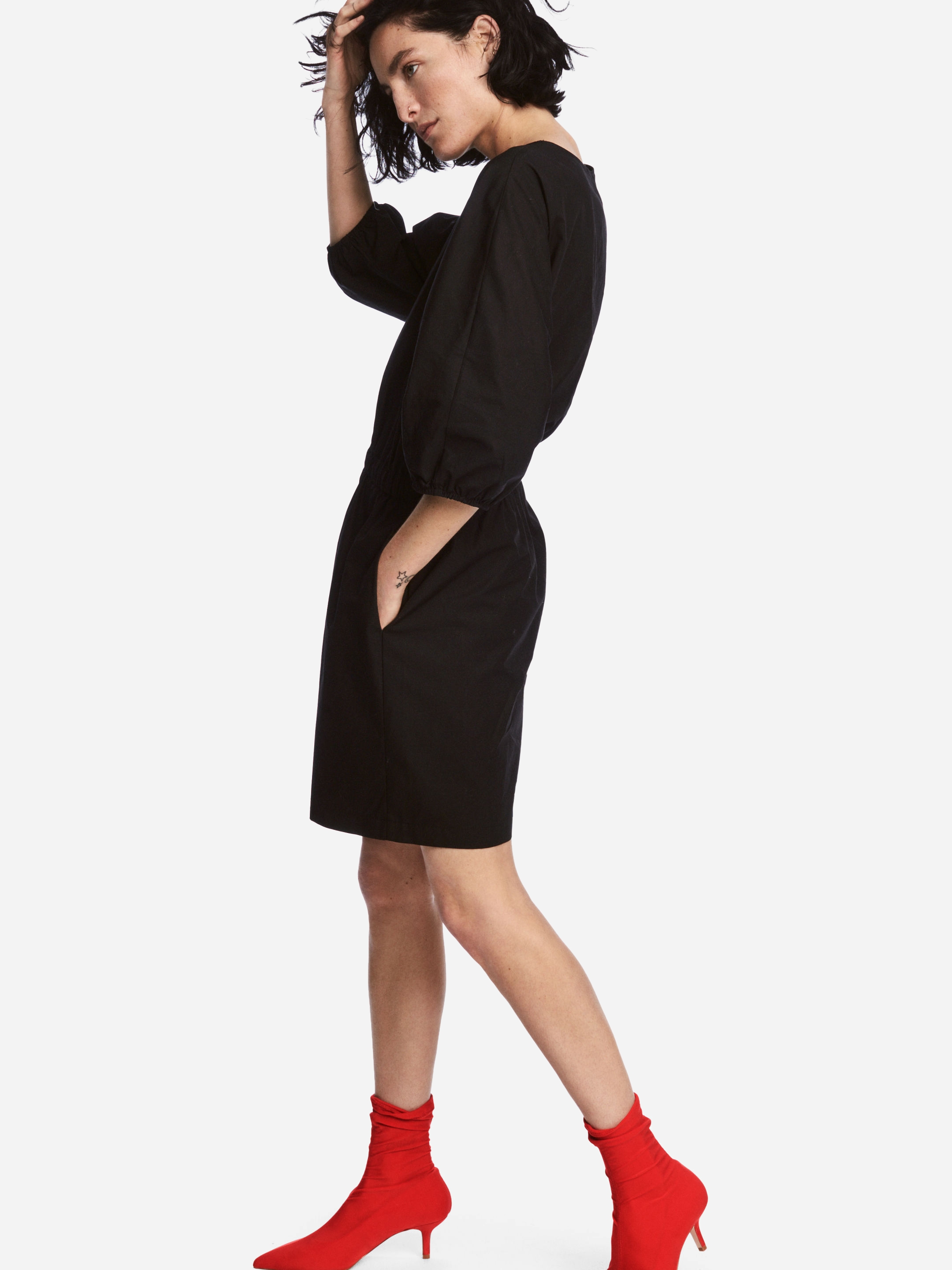 

Платье H&M XAZ127389GDXO  Черное, Платье H&M XAZ127389GDXO 44 Черное