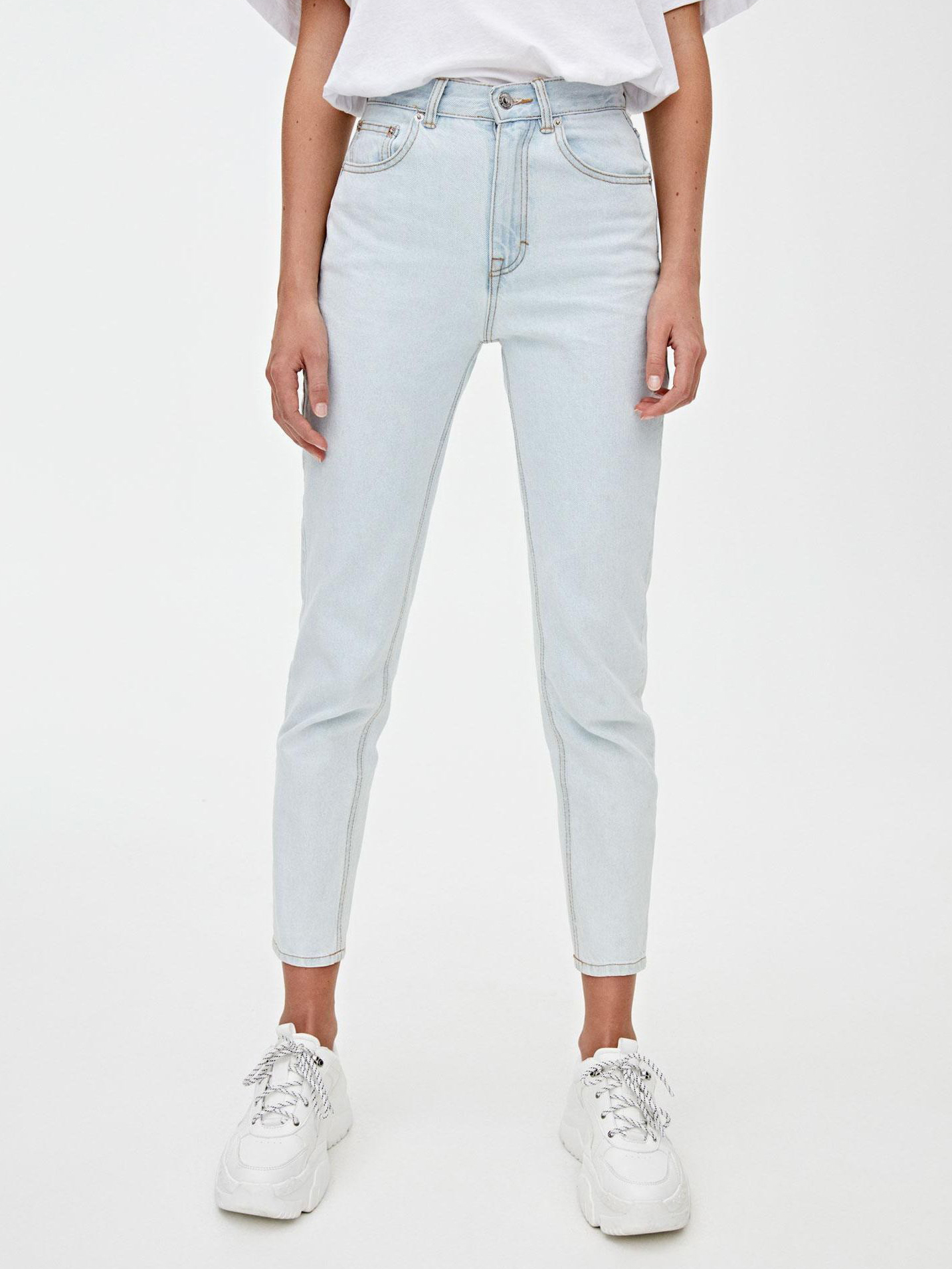 

Джинсы Pull & Bear 5683/325/406-ACWM 38 Светло-голубые