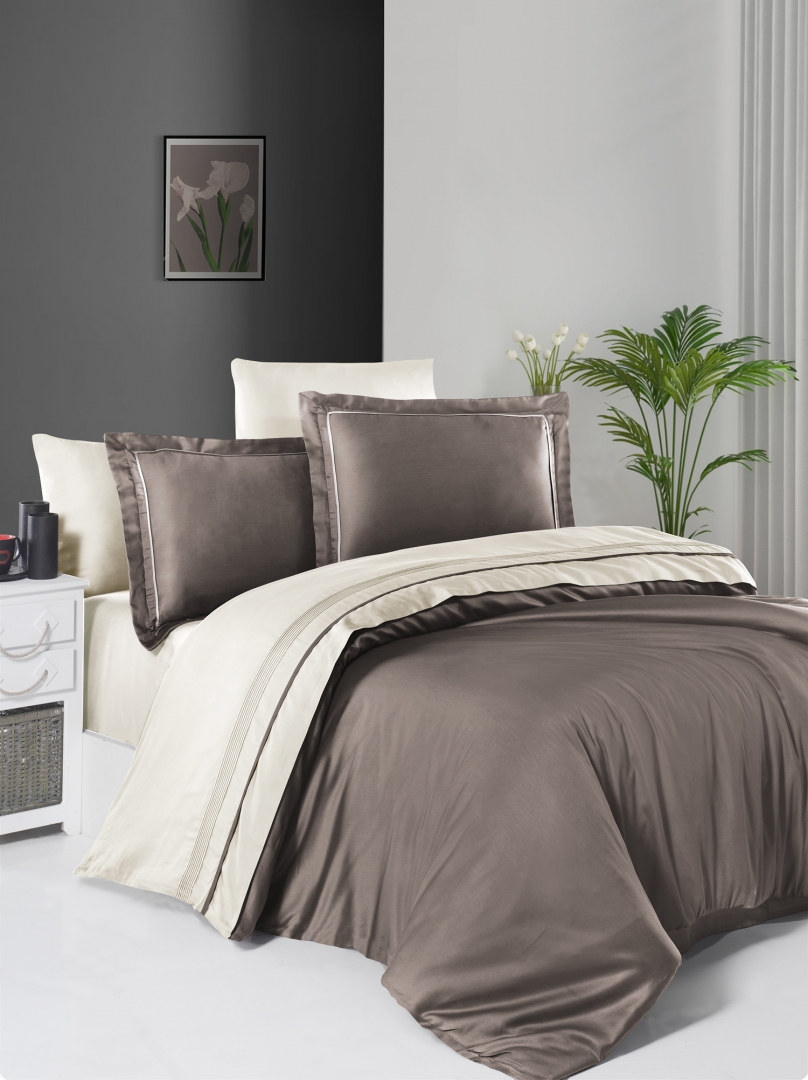 

Комплект постельного белья FIRST CHOICE сатин de luxe Евро mink/cream m017882