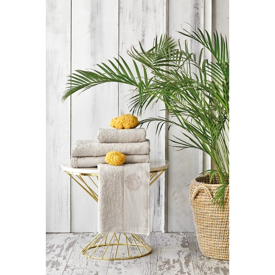 

Набор полотенец Karaca Home - Valeria Gold 2020-2 50*90+85*150