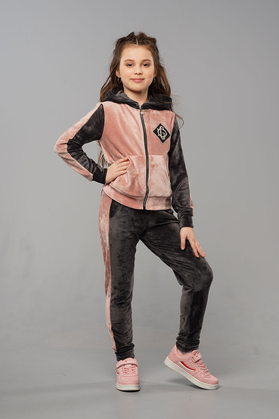 

Спортивный костюм Tiaren Olivia 152 см Cерый-розовый