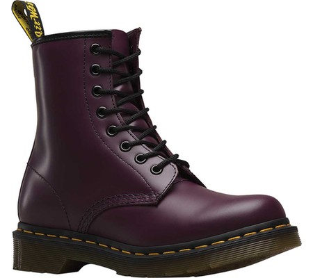 

Женские ботинки Dr. Martens 1460 8-Eye Boot W Purple Smooth 36