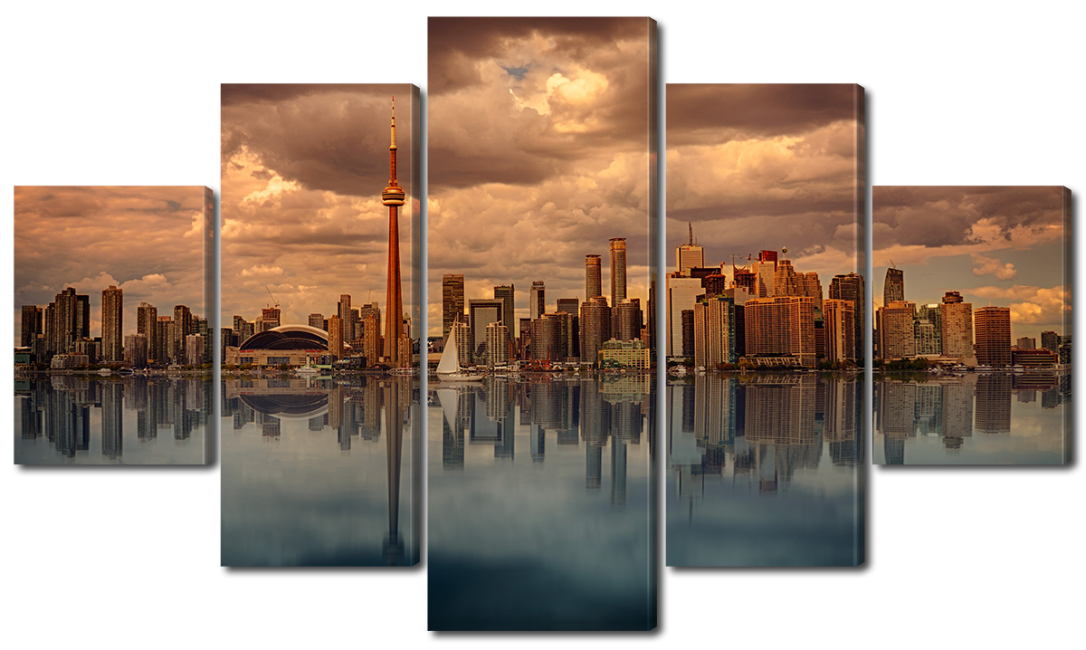 

Модульная картина Interno Эко кожа Отражение города 123х69см