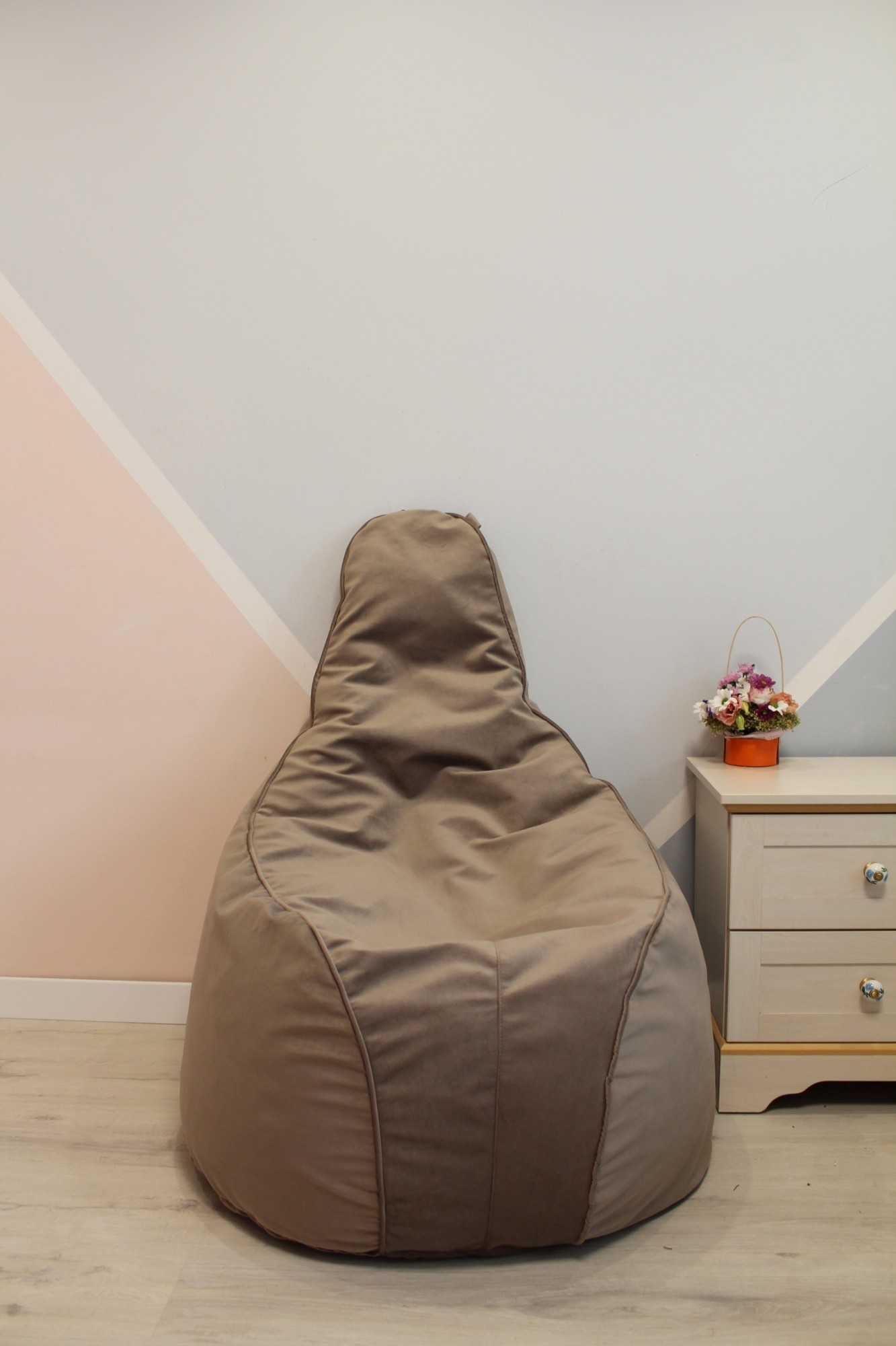 

Светло-графитовое велюровое Кресло-мешок 120*90 Maikinbaby