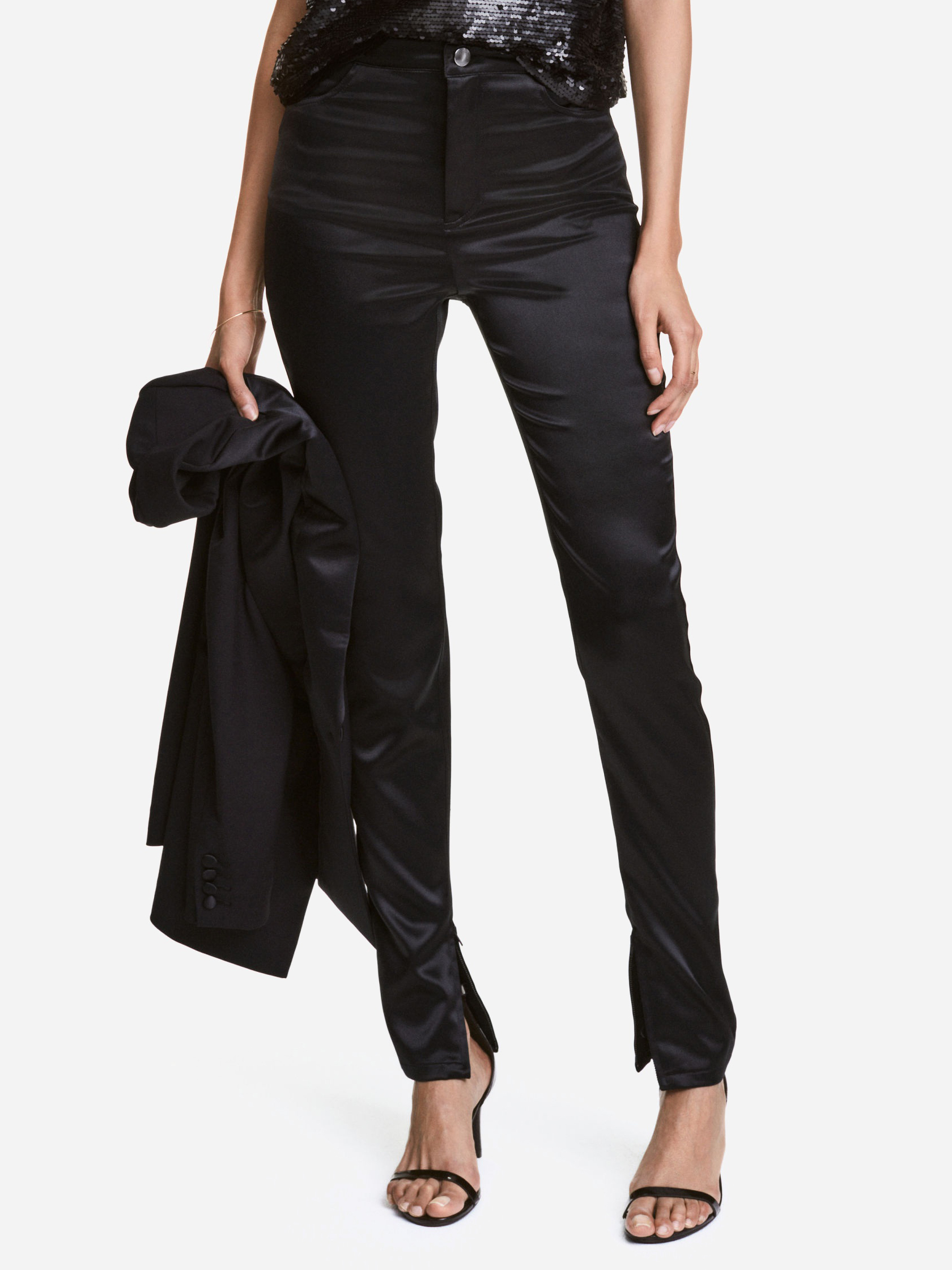 

Брюки H&M XAZ159277PFEW  Черные, Брюки H&M XAZ159277PFEW 38 Черные