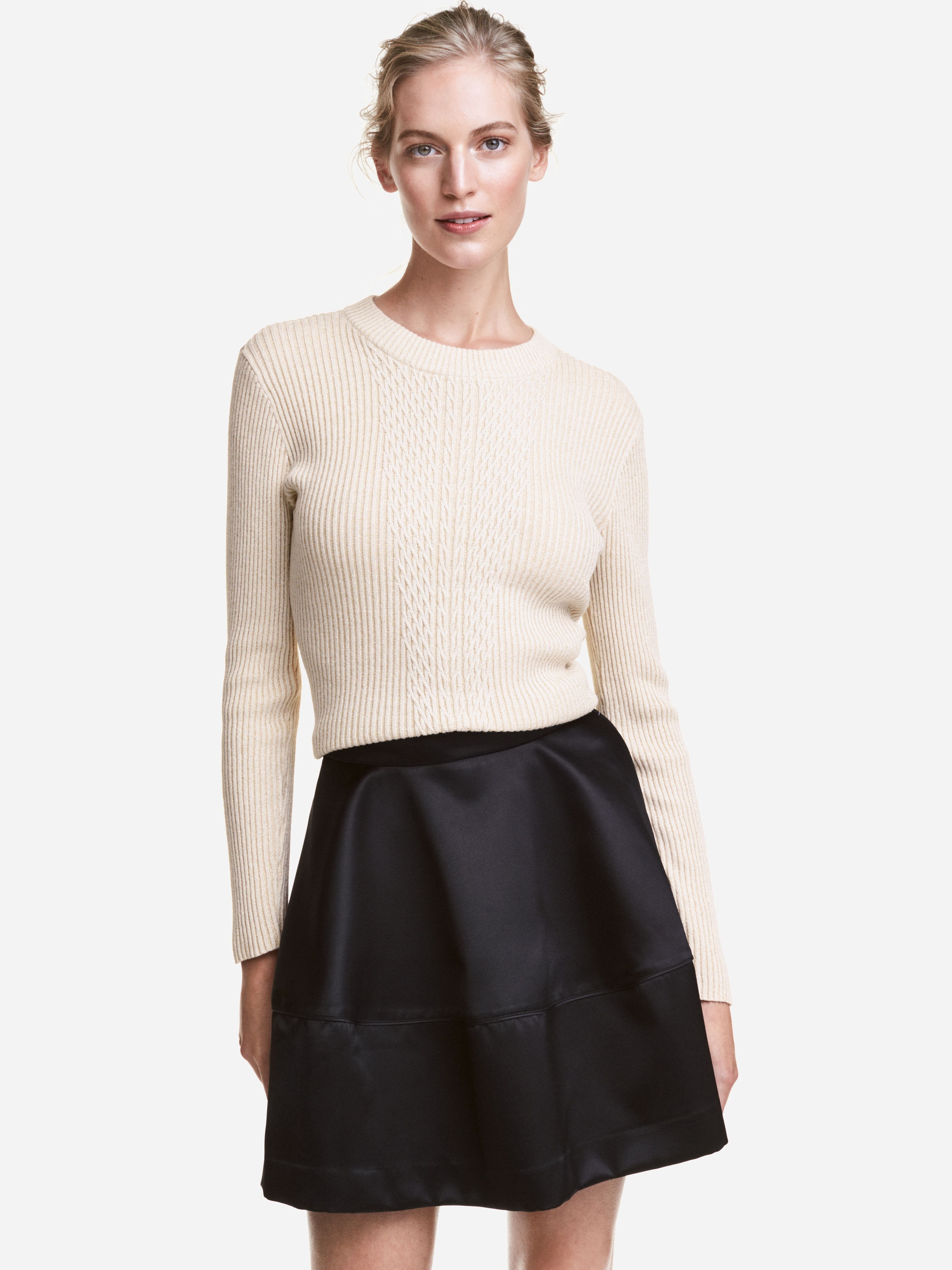 

Юбка H&M XAZ059360BEVX  Черная, Юбка H&M XAZ059360BEVX 46 Черная