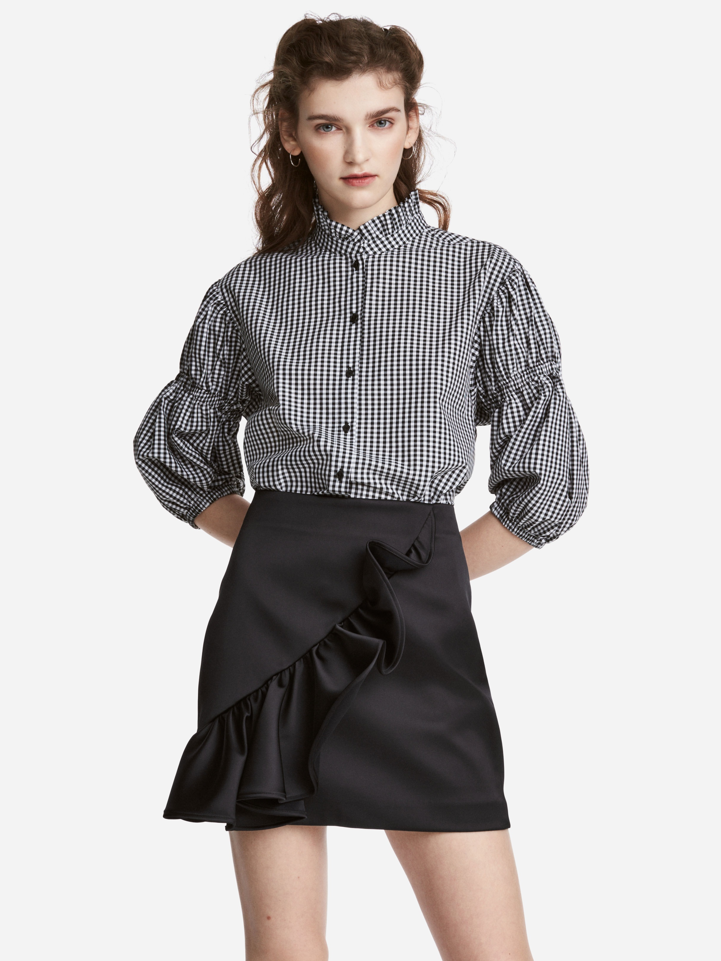 

Юбка H&M XAZ173108QUZQ  Черная, Юбка H&M XAZ173108QUZQ 42 Черная