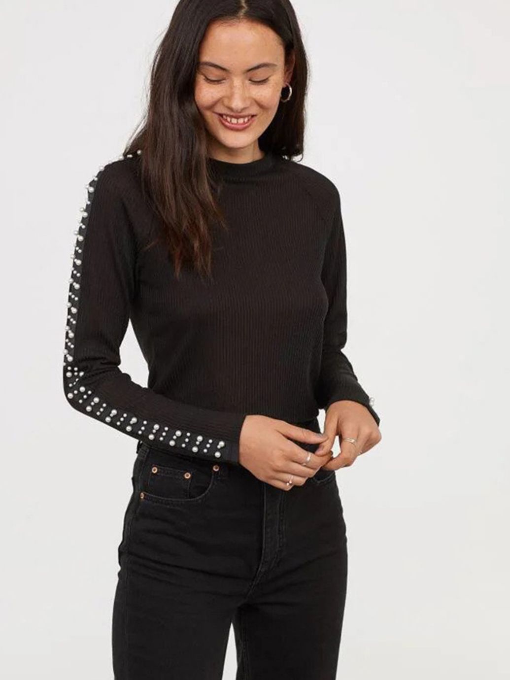 

Джемпер H&M 692999b23 S Черный
