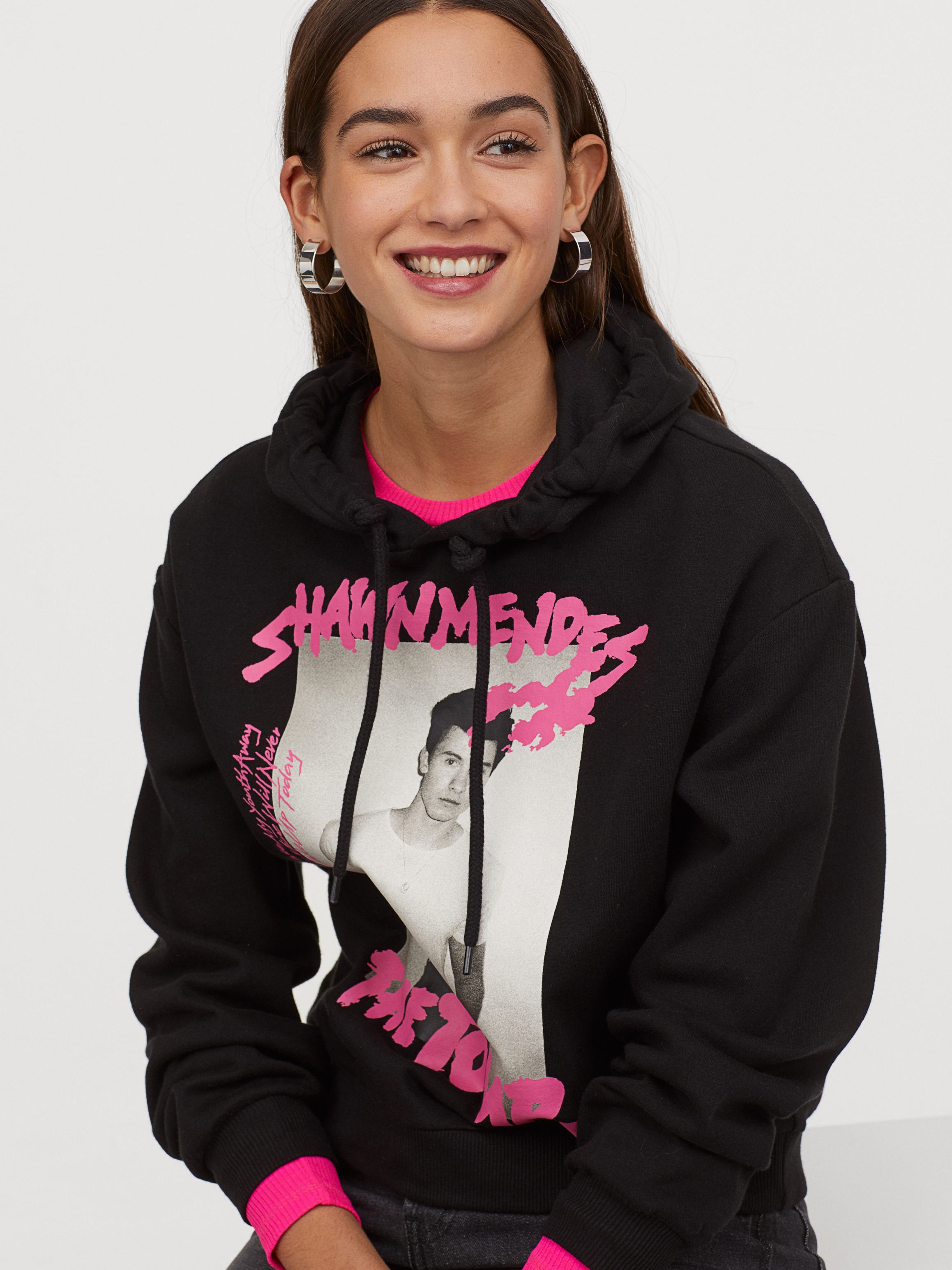 

Худи H&M 816682002b24 XS Черное