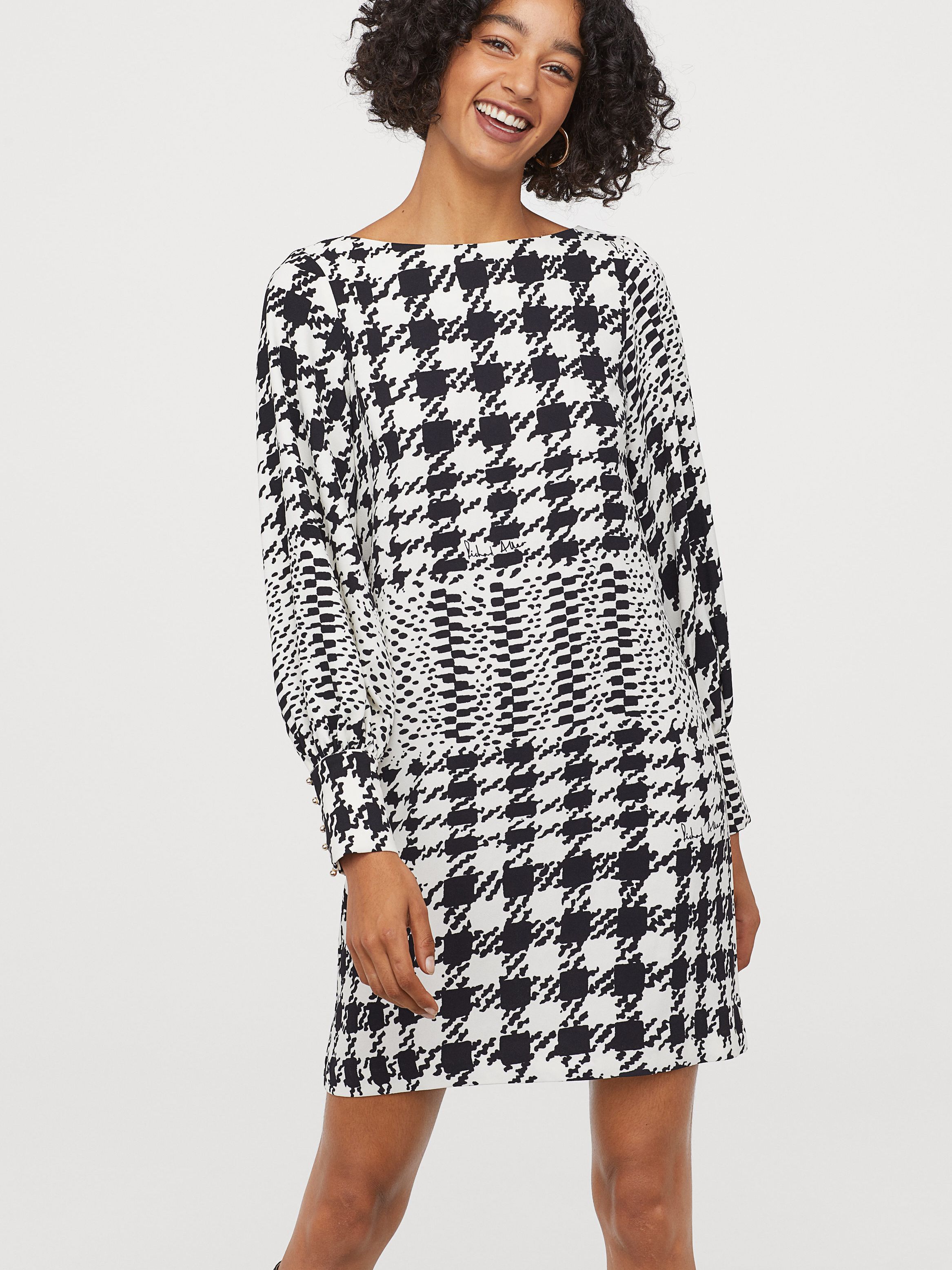 

Платье H&M 785825b24 34 Белое