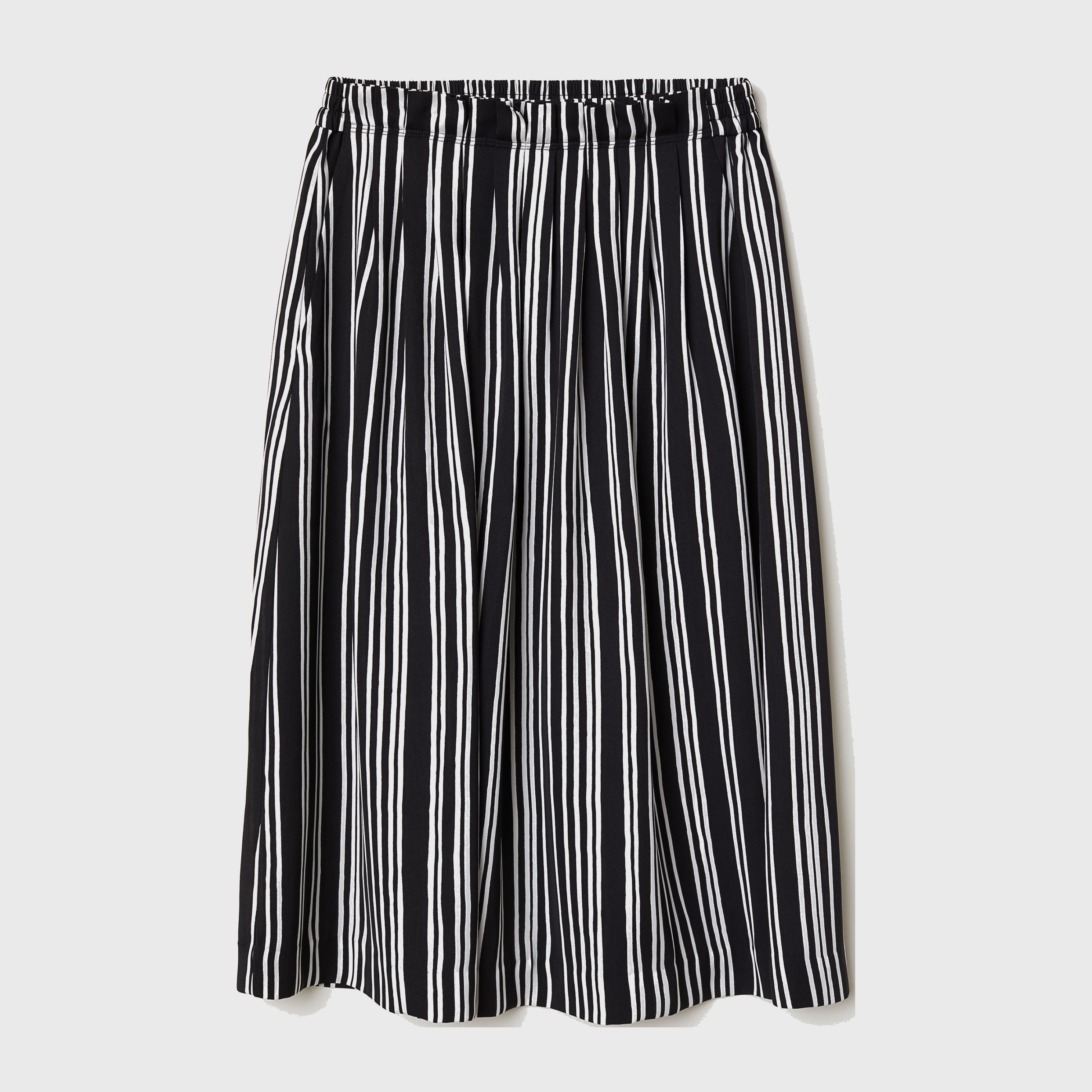 

Юбка H&M XAZ107288CFZK  Черная с белым, Юбка H&M XAZ107288CFZK 40 Черная с белым