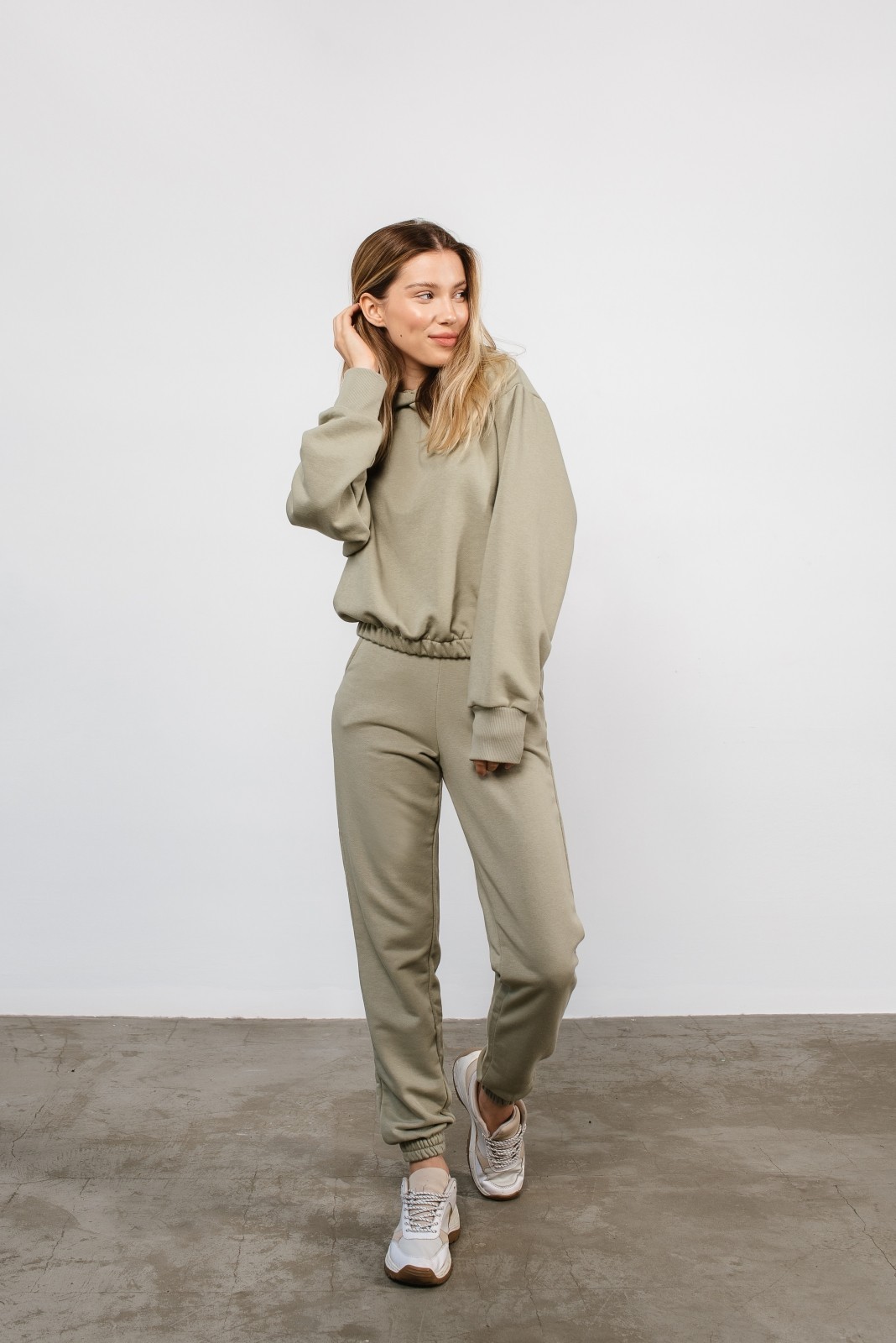 

Спортивный костюм Dreha 1230-15 М Оливковый