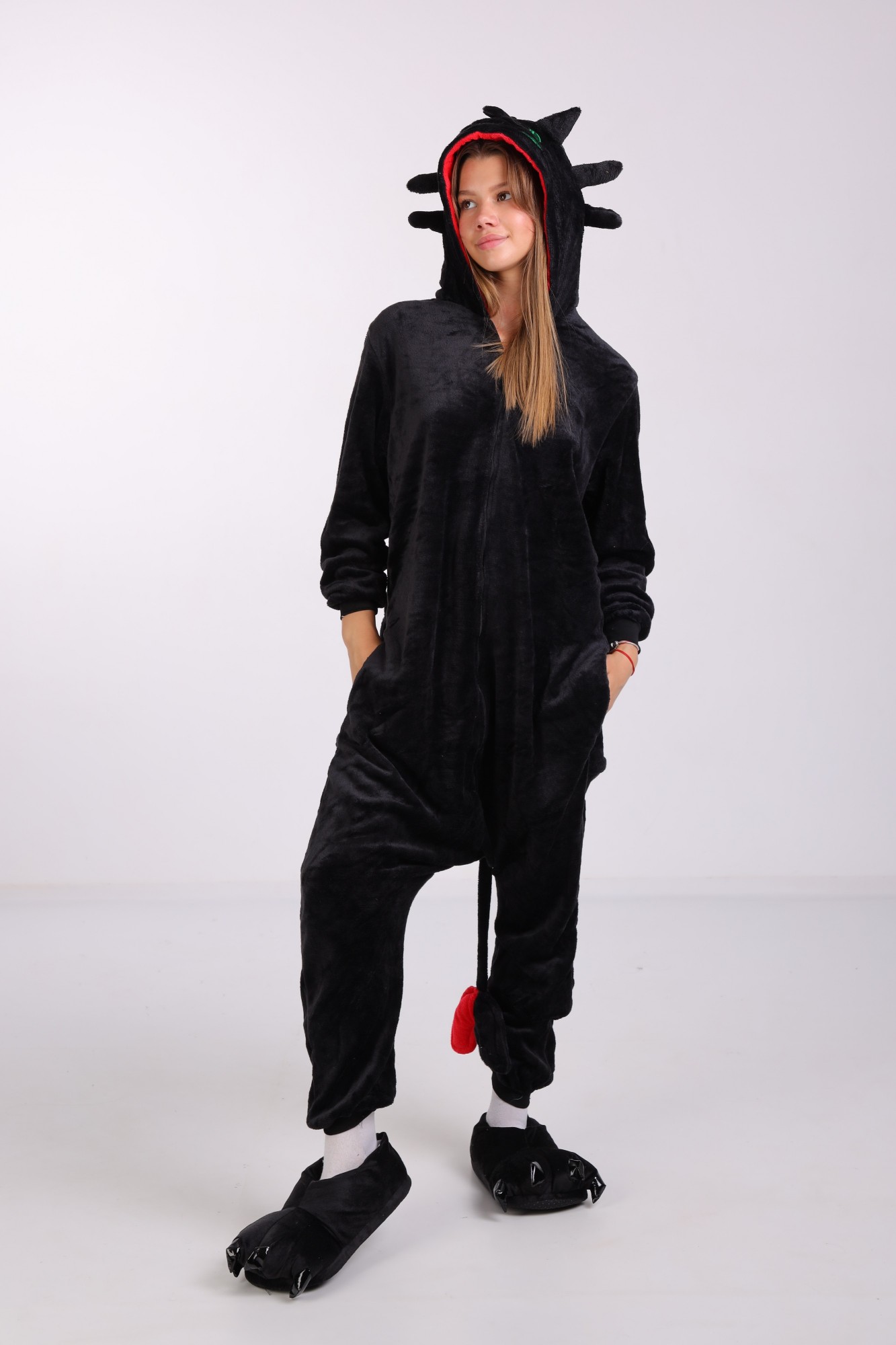 

Пижама Кигуруми Kigurumi Дракон Беззубик Черный  165-175 см. (1072, Пижама Кигуруми Kigurumi Дракон Беззубик Черный L 165-175 см. (1072)