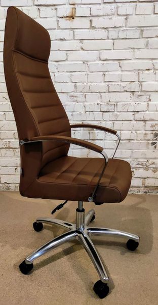 

Кресло для руководителя Libra Executive (LBA10brown/EXECUTIVE)