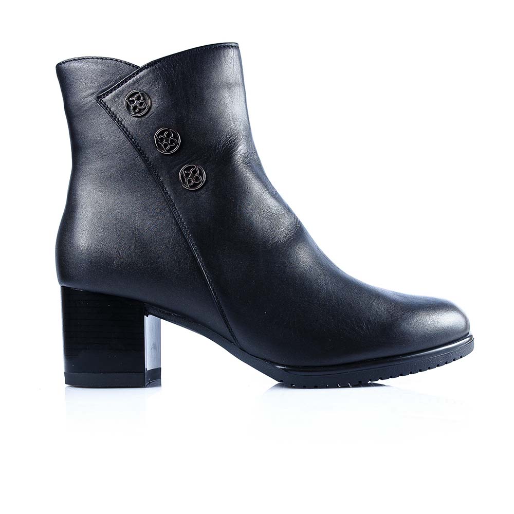 

Женские ботинки MIDA 22483(1) ч (41р)