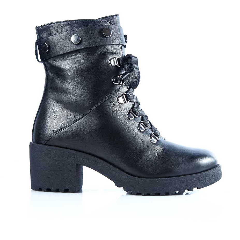 

Женские ботинки MIDA 240016(1) Ш ч (38р)