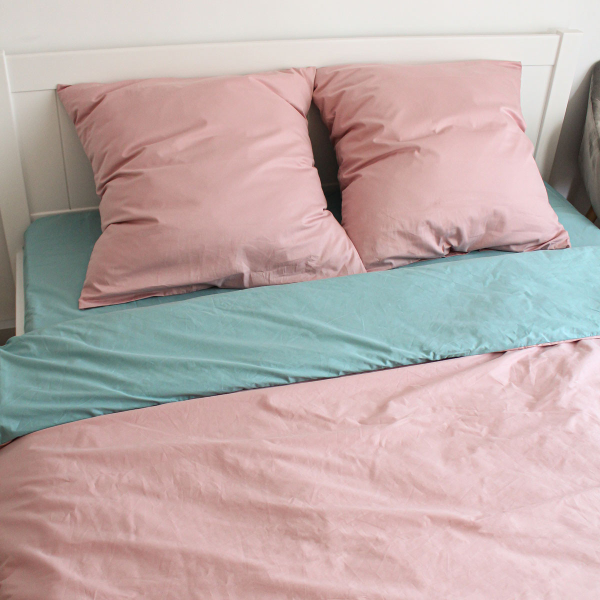 

Полуторный двусторонний комплект постельного белья 150*220 сатин TM КРИСПОЛ Украина