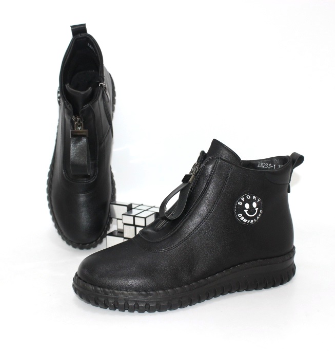 

Женские ботинки Trendy 38 24.5см черный