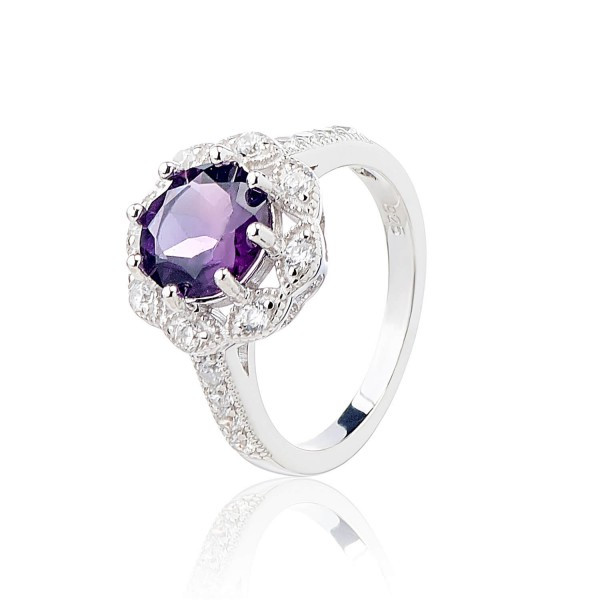 

Серебряное кольцо Silver925 с аметистом 3,05 гр