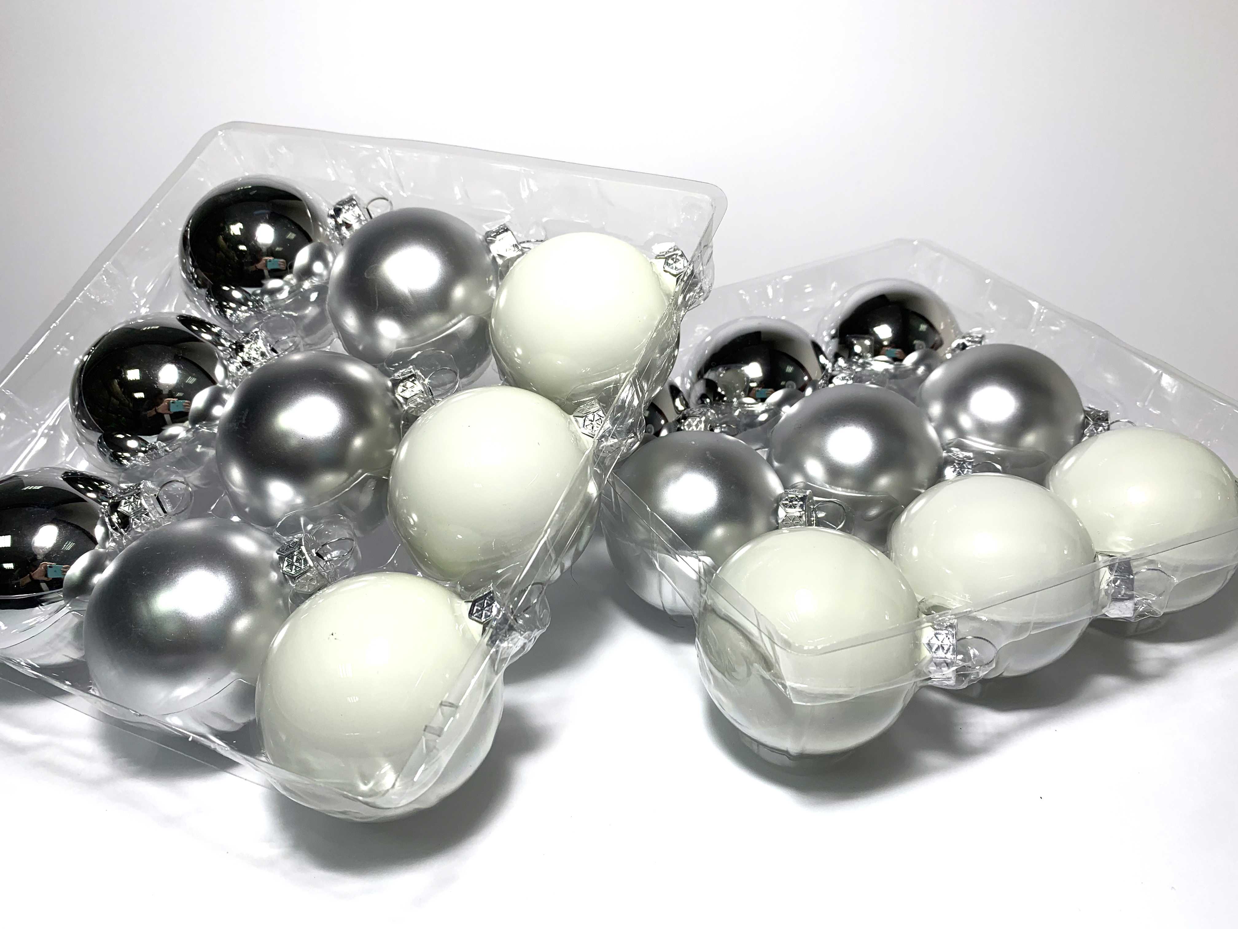 

Новогодние игрушки - стеклянные шарики Xmas Baubles Xmas Baubles серебристый-белый PM2-20002