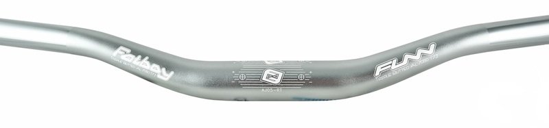 

Велосипедный руль Funn Fatboy Ø31.8 785mm 30 rise Blast Polish Silver