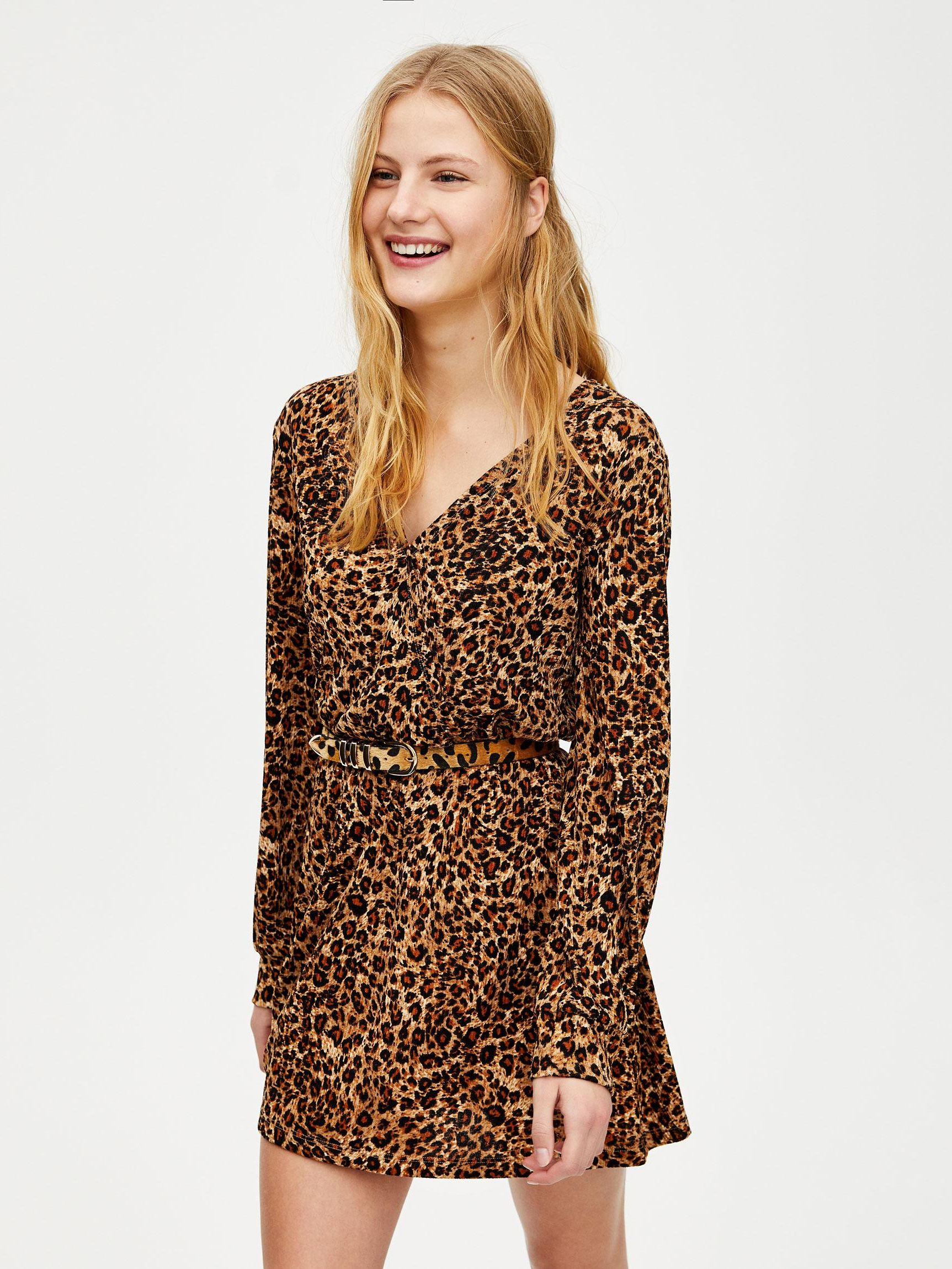

Платье Pull & Bear XAZ203248EBFG  Леопардовое, Платье Pull & Bear XAZ203248EBFG M Леопардовое