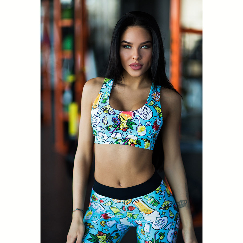

Спортивный топ для фитнеса Designed for Fitness Yummy Cocktails М Голубой принт