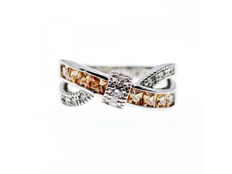 

Серебряное кольцо с фианитами Осень Sky Jewelry 003565