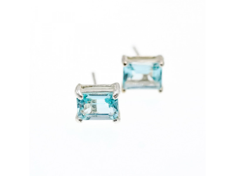 

Серебряные серьги - гвоздики с голубым топазом Натуральный Sky Jewelry 003519