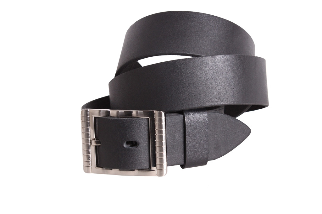 

Мужской кожаный ремень под джинсы D-Belts S0251 черный (130 см х 4 см)