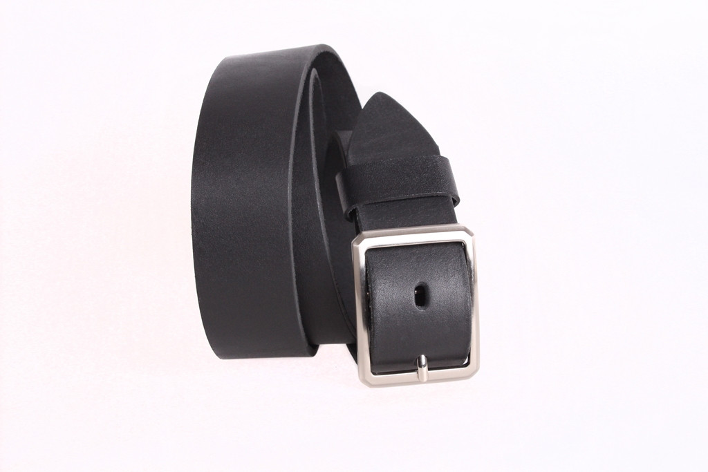 

Кожаный ремень с пряжкой качели D-Belts S0255 черный (125-130 см х 4 см)