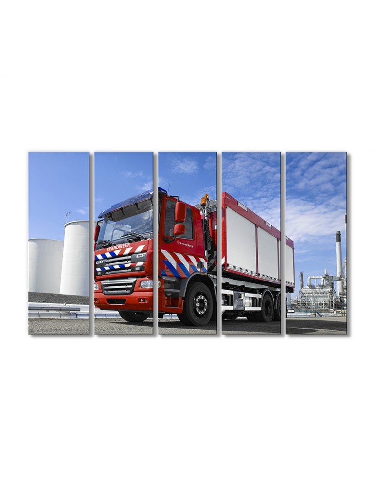 

Модульная картина Artel «Пожарная машина DAF CF75 6x2 2001» 5 модулей 120x180 см