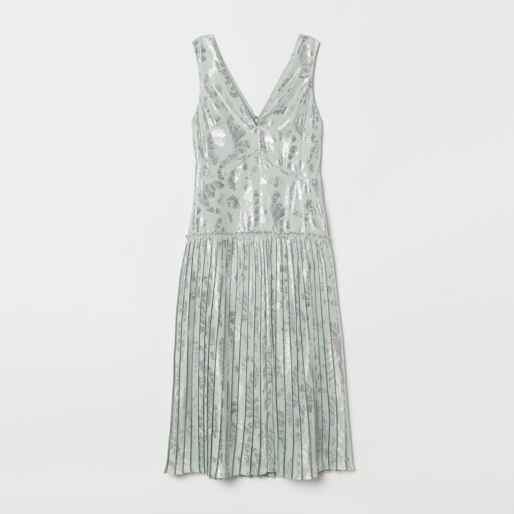 

Платье H&M XAZ178325NZIJ  Мятное с серебристым, Платье H&M XAZ178325NZIJ 32 Мятное с серебристым