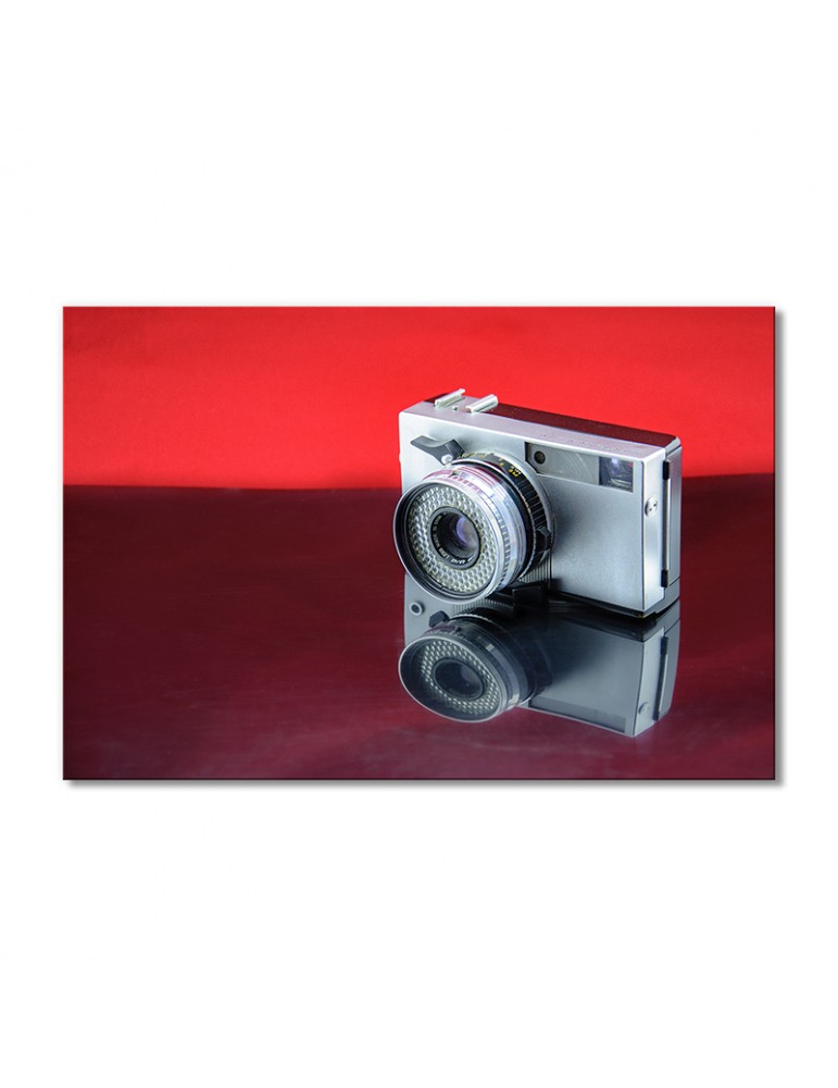 

Модульная картина Artel «Цифровая фотокамера» 1 модуль 50x75 см