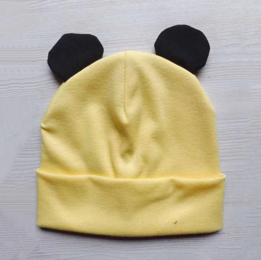 

Осенне-зимняя детская шапка с ушками Black yellow , Belove
