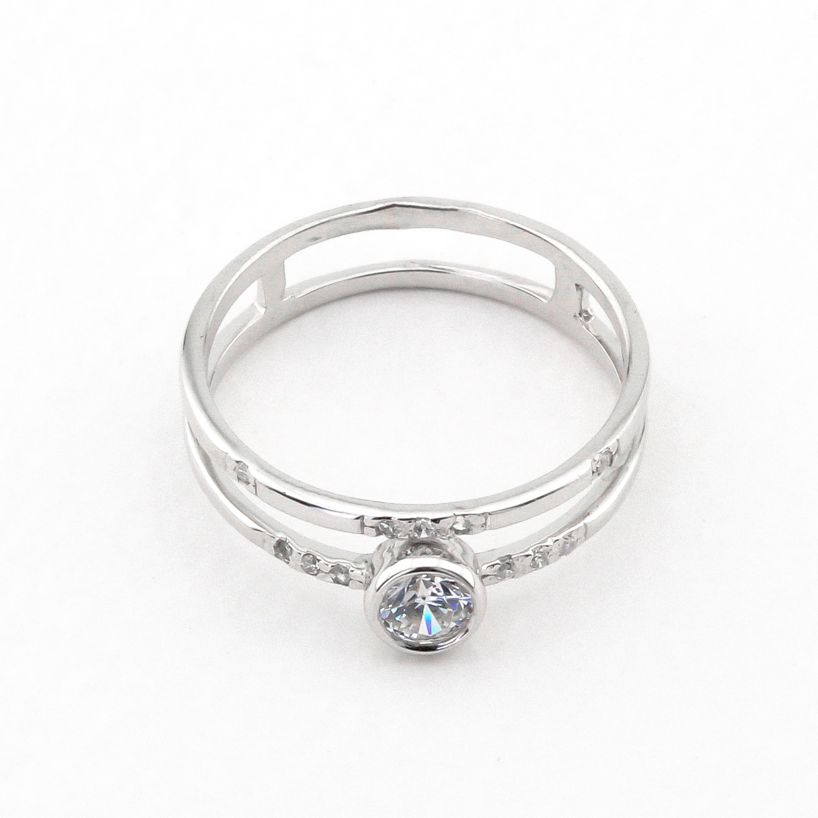 

Серебряное кольцо с сердечками K11881 Диамант, 16 размер