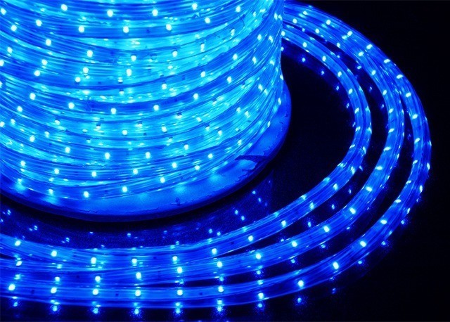 

Гирлянда уличная светодиодная лед лента 100 м 3600 LED дюралайт с переходником синяя