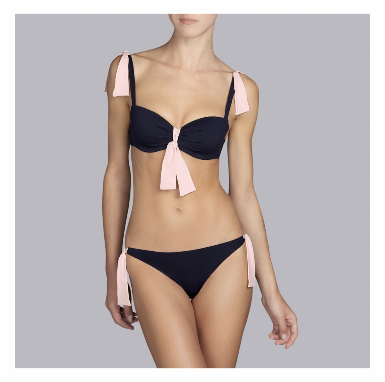 

Купальник "Andres Sarda" анжеліка з трусиками сліп чорний онікс 85С 3407-714