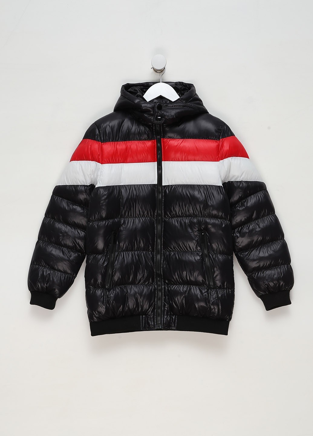 

Куртка зимняя для мальчика F&D Fd0156 158-164 Чёрный с красным