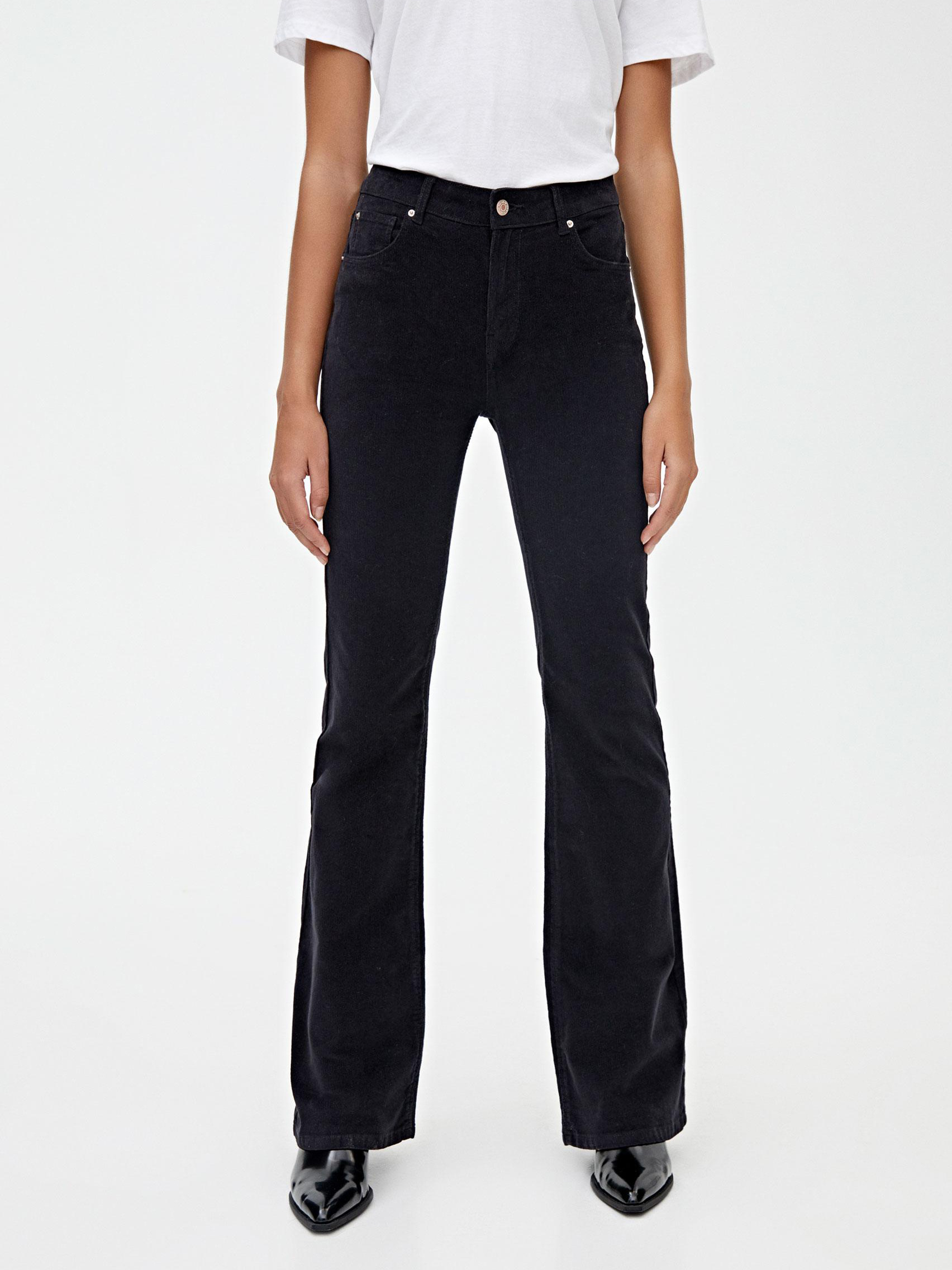 

Брюки вельветовые Pull & Bear XAZ260757KPXA  Черные, Брюки вельветовые Pull & Bear XAZ260757KPXA 38 Черные
