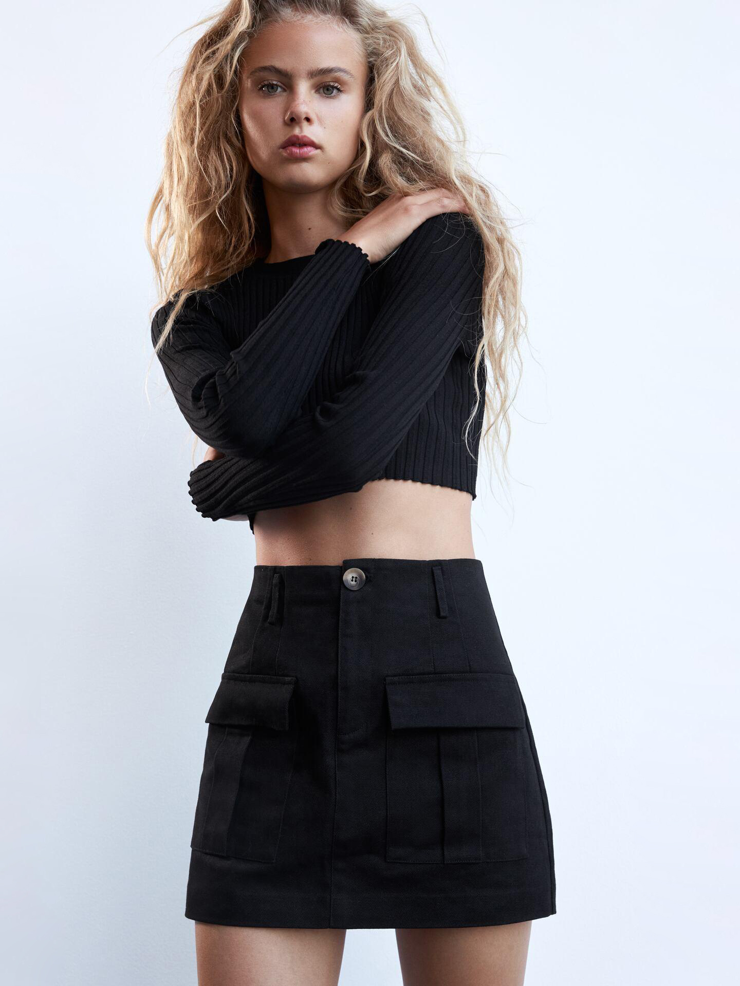 

Юбка Zara XAZ266445JORR  Черная, Юбка Zara XAZ266445JORR XS Черная