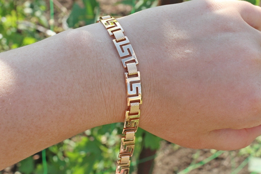 

Браслет Xuping Jewelry Лора 19 см 8 мм золотистый