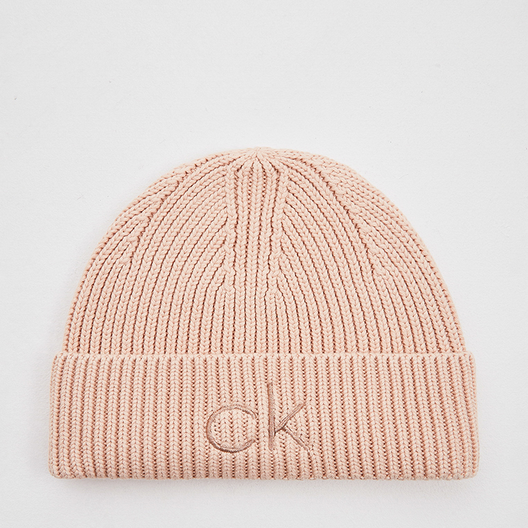 

Шапка Calvin Klein Jeans Essentials Beanie K60K608660-TBP  Desert Rose, Шапка Calvin Klein Jeans Essentials Beanie K60K608660-TBP One size Desert Rose