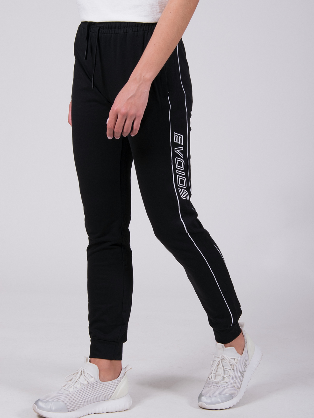 

Спортивные штаны Evoids 552107-010, Спортивные штаны Evoids 552107-010 L