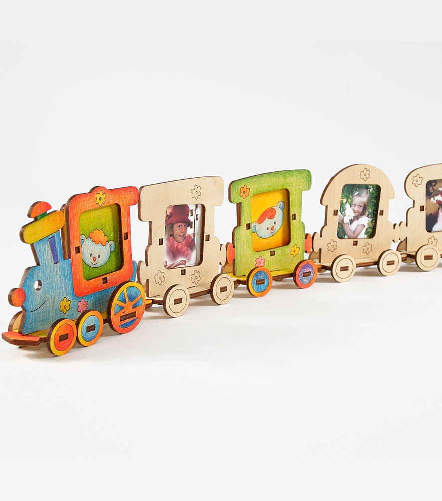 

Развивающий набор для самых маленьких Woody "Веселый паровозик". Подарок малышу