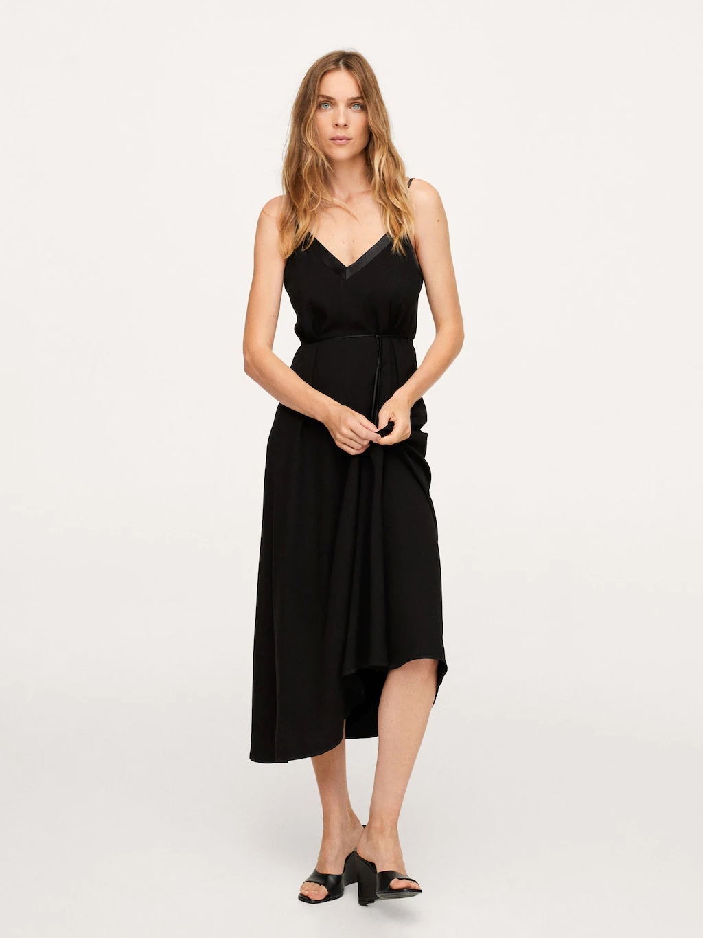 

Платье Mango 17087746-99, Платье Mango 17087746-99 XS