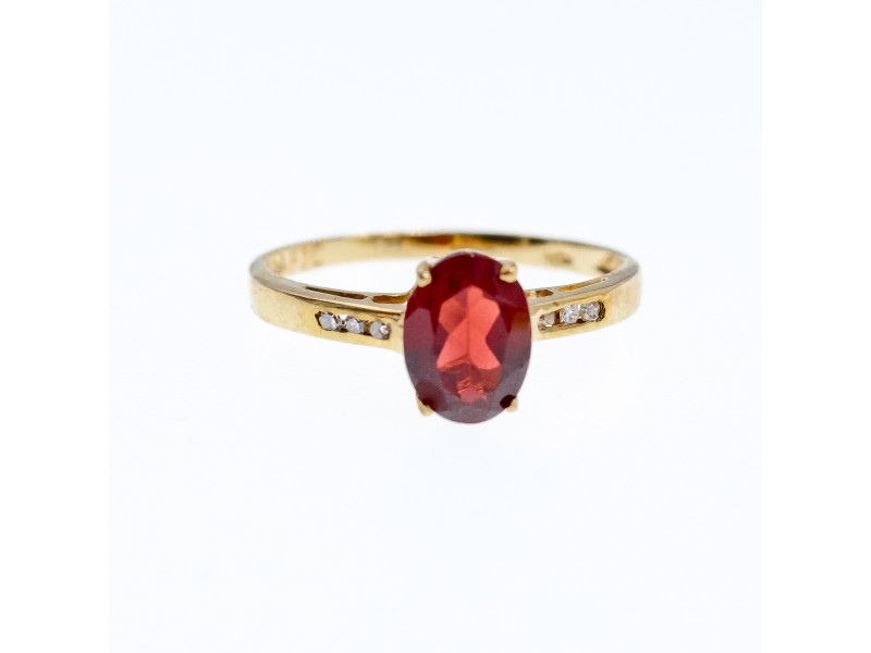 

Золотое Кольцо с Гранатом и Бриллиантами Классика Натуральный Sky Jewelry 002258
